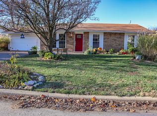 3141 W Countryside Dr, Springfield, MO 65807