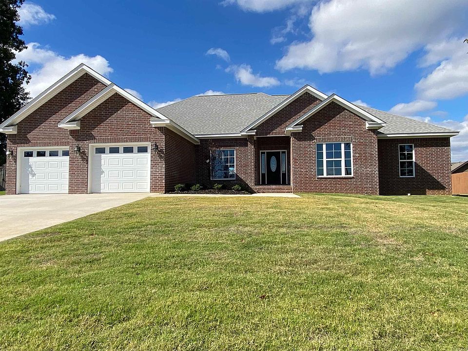 1st image of 905 Cypress Knoll Dr