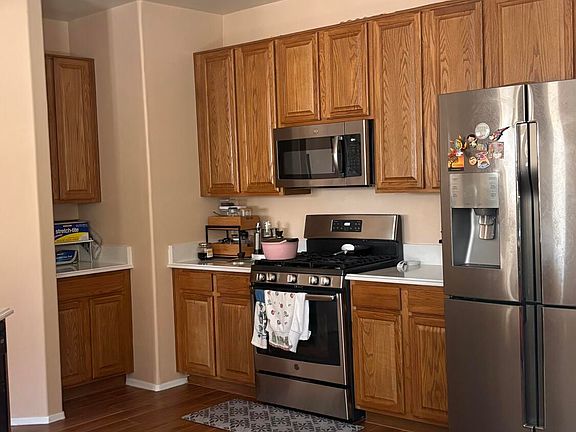 4th image of 4792 E Starpoint St