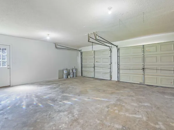 617 Longleaf Rd, Summerville, SC 29486