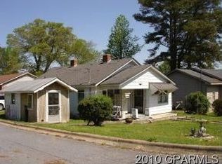 410 E Main St, Williamston, NC 27892