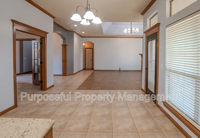 8833 NW 114th Cir — Photo 30