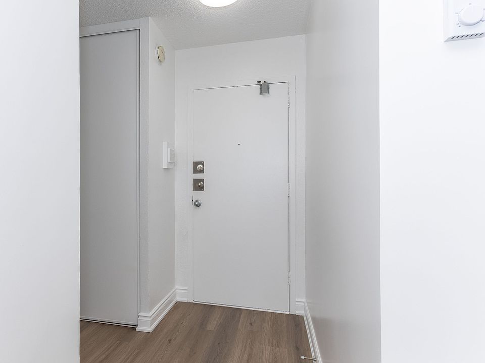 1st image of 940 Caledonia Rd #1005