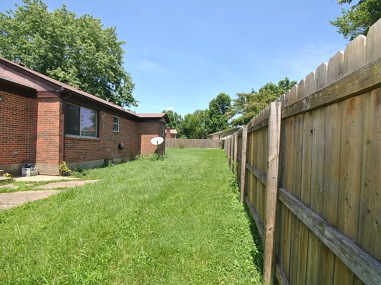 6711 El Rancho Rd — Photo 25