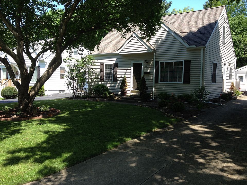 1st image of 1571 Idlewood Ave
