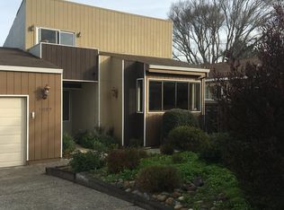 1093 Hilby Ave, Seaside, CA 93955