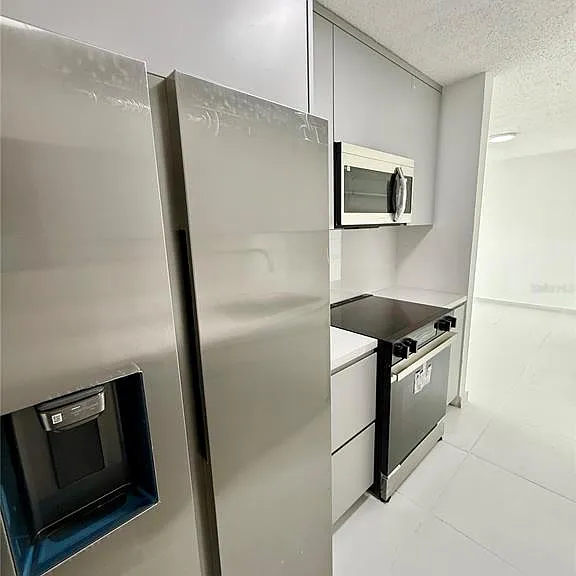 14 Avesan Patricio #1004 — Photo 4