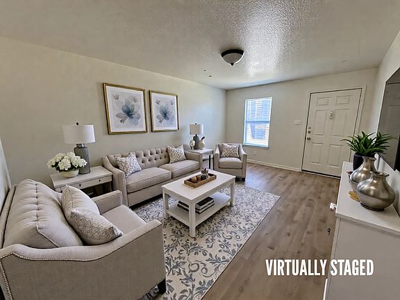 3rd image of 3301 Barcelona Dr APT A