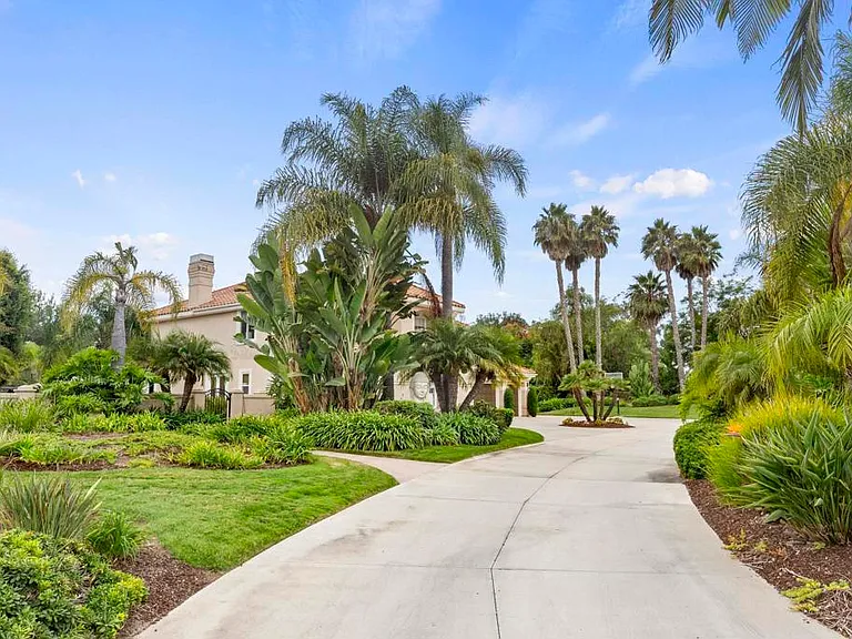 6805 Farms View Ct — Photo 4