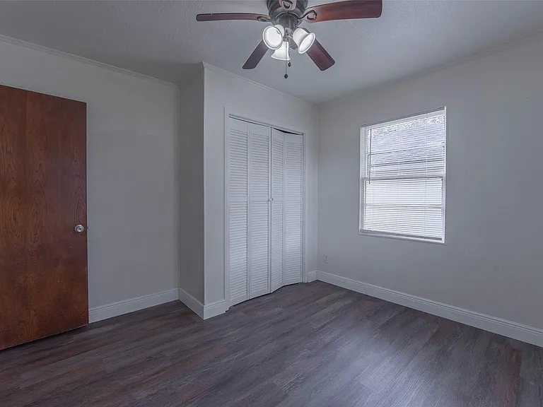 5206 Avenue M — Photo 23