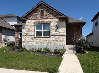 208 Flowers Ave, Hutto, TX 78634