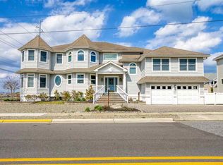 295 55th St, Avalon, NJ 08202
