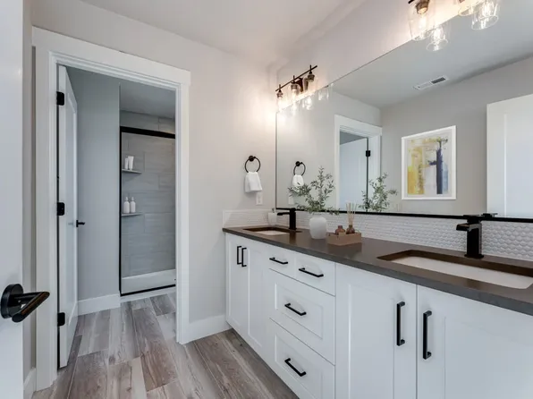 6554 SE Provence St, Hillsboro, OR 97123