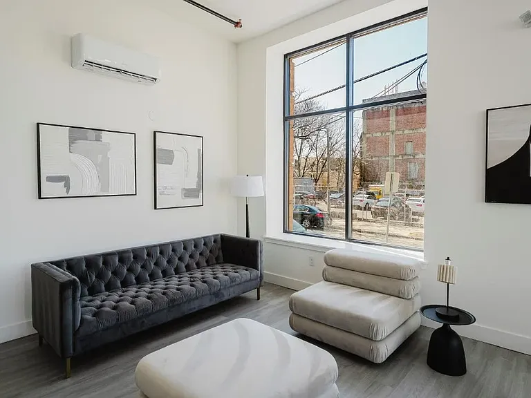 541 Central Ave #303B — Photo 16