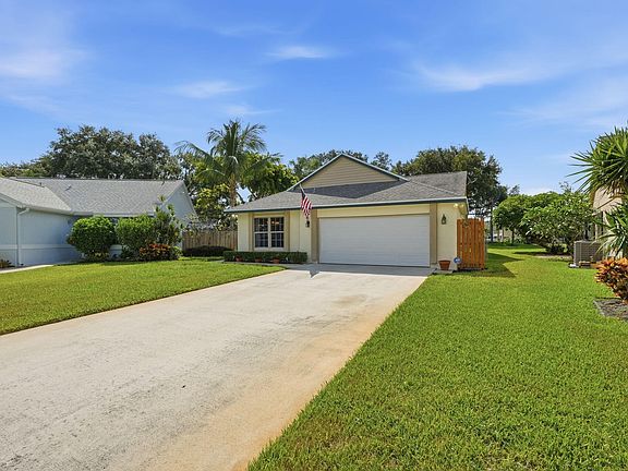 5th image of 19 MISTY MEADOW Drive