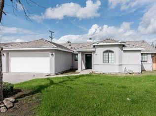 2030 Oak St, Selma, CA 93662