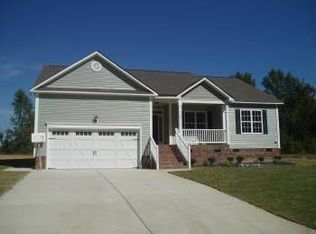 107 Willmont Ct, Benson, NC 27504