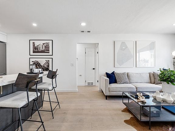 5th image of 159 4th Ave #1