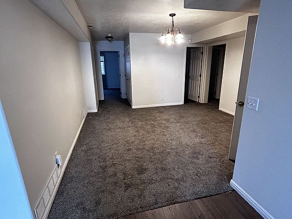 5th image of 1148 Northfield Rd Unit 1-B