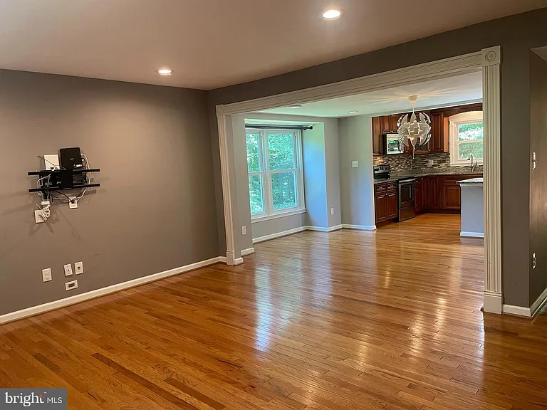 6223 Rathlin Dr — Photo 2
