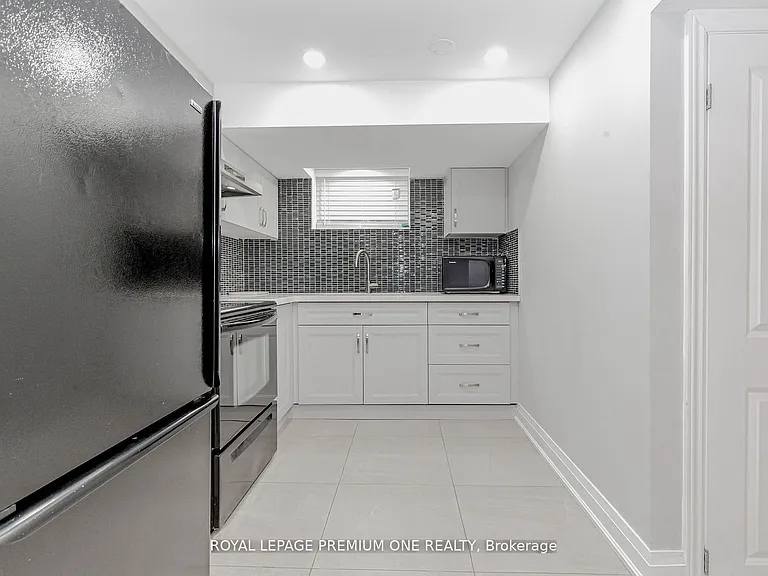 2085 Bridge Rd #BASEMENT — Photo 10