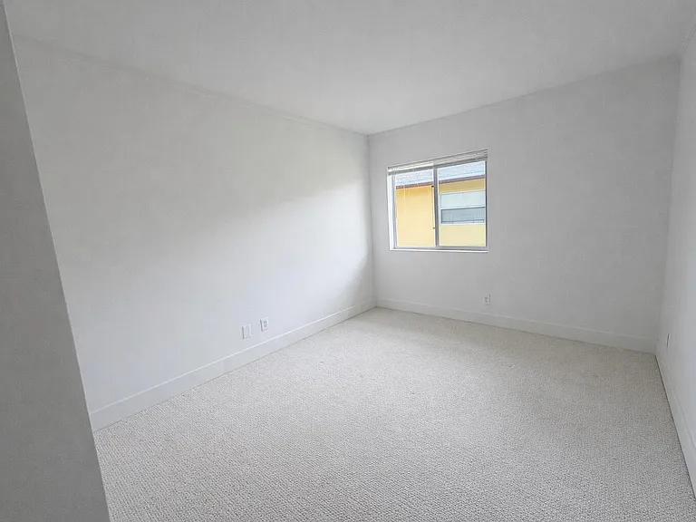 2660 NE 8th Ave #216 — Photo 14