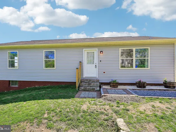 11 10th Ave, Brunswick, MD 21716