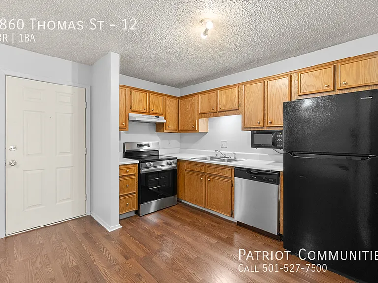 8860 Thomas St #12 — Photo 1