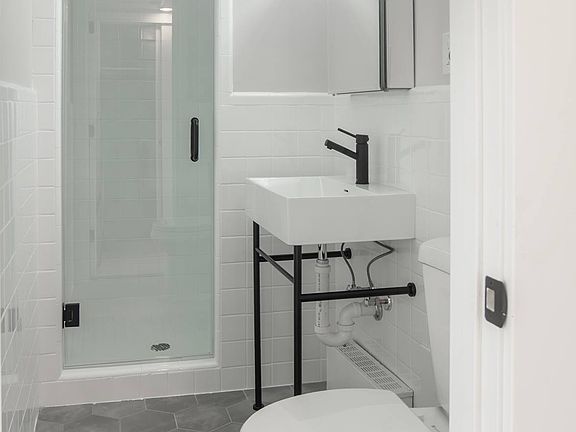 3rd image of 4500 Connecticut Ave NW #610