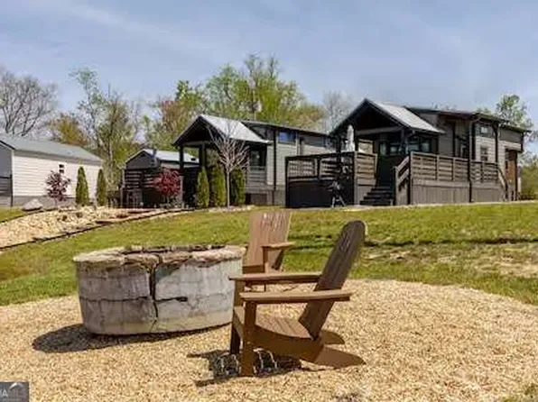 166 Mountain Meadows Dr, Morganton, GA 30560