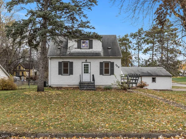 752 2nd St, Saint Paul Park, MN 55071