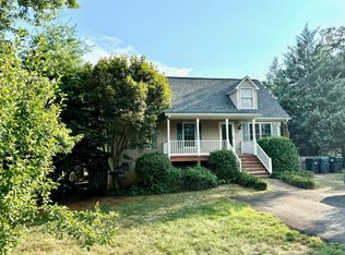 439 Fairway Ave, Charlottesville, VA 22902
