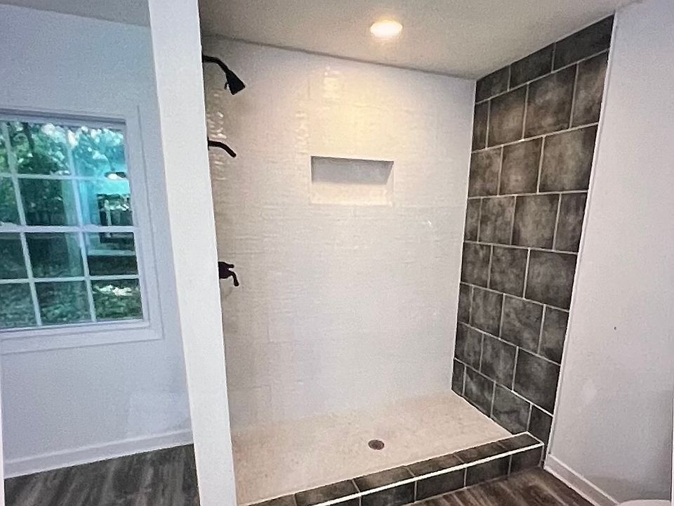 1st image of 10591 Flat Shoals Rd #1