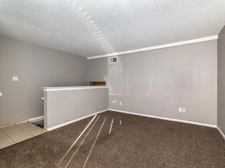 Cimarron Apartments — Photo 120