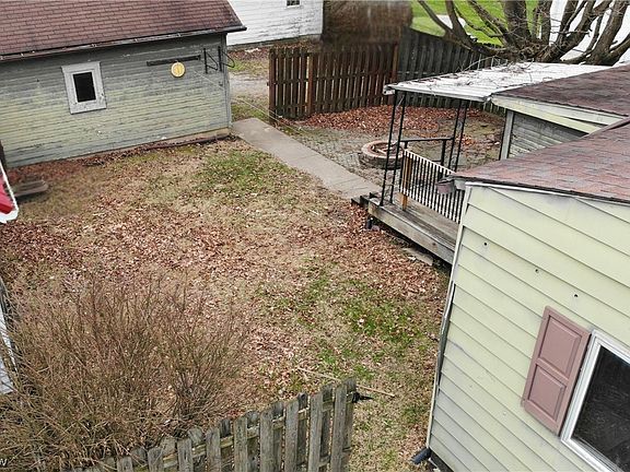 4th image of 74 E Whitney Ave