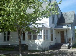 110 S Maple St, Hartford, MI 49057