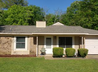 1107 Valade Cir SE, Huntsville, AL 35803