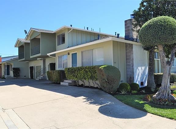 2nd image of 84 Kim Louise Dr