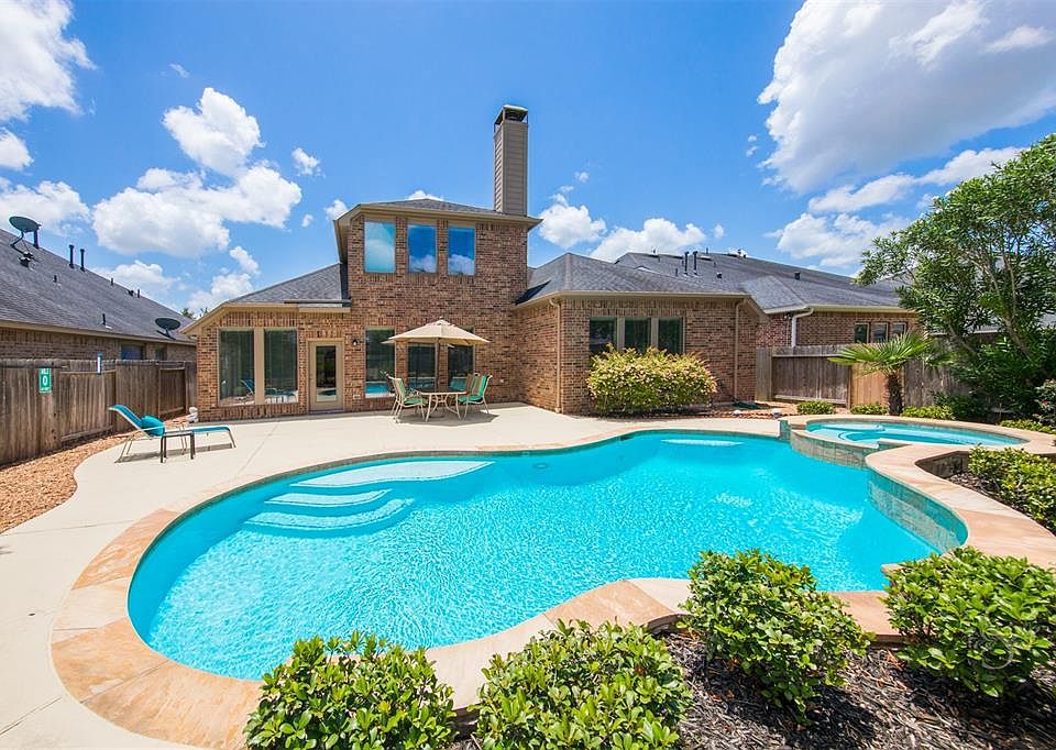 1st image of 28410 Stonestead Dr