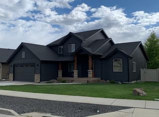 2525 W Kammi Ave, Spokane, WA 99208