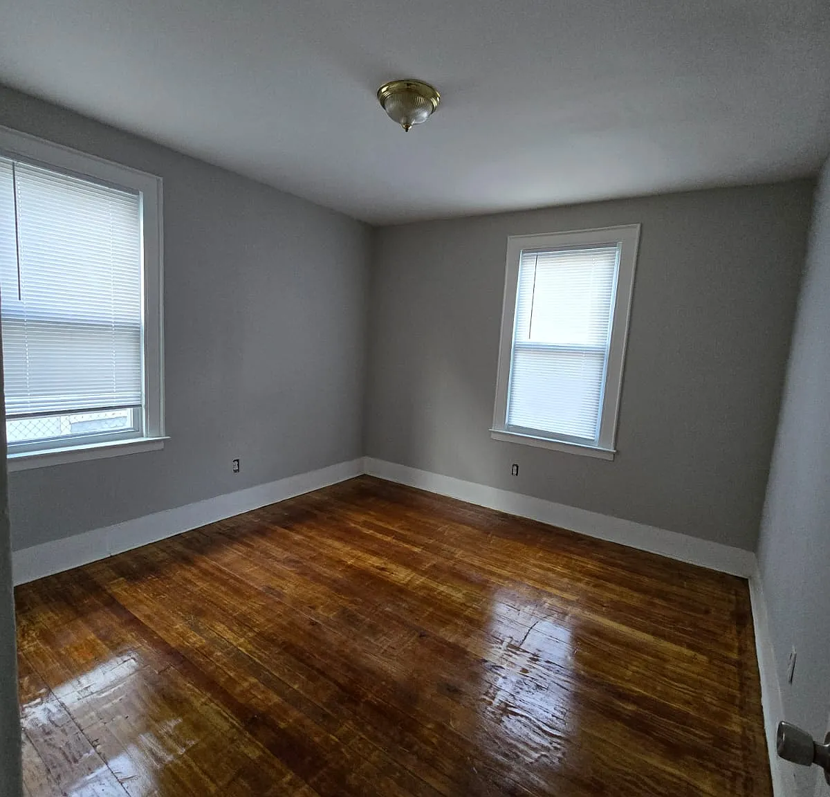 3 bed, $1,725 — Photo 1