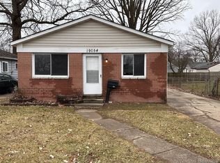 19054 E Thirteen Mile Rd, Roseville, MI 48066