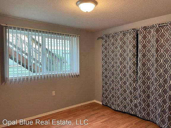 5th image of 207 Dorn Ave Unit B