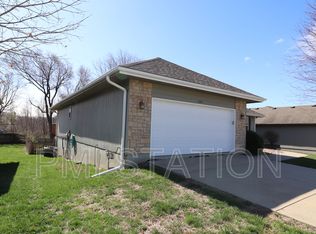 395 Redmond St, Excelsior Springs, MO 64024