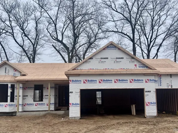 891 Preserve Ln, White Lake, MI 48386