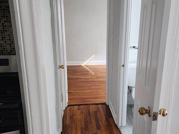 4th image of 35-37 34th St #2B