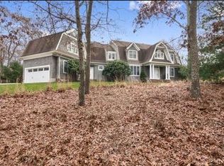 3 Old Hollow Ln, East Hampton, NY 11937