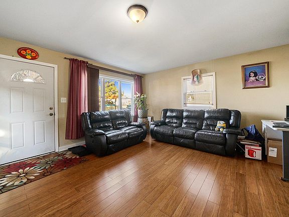 2nd image of 5213 W 25th Pl