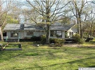 2 Water Way, Rumson, NJ 07760