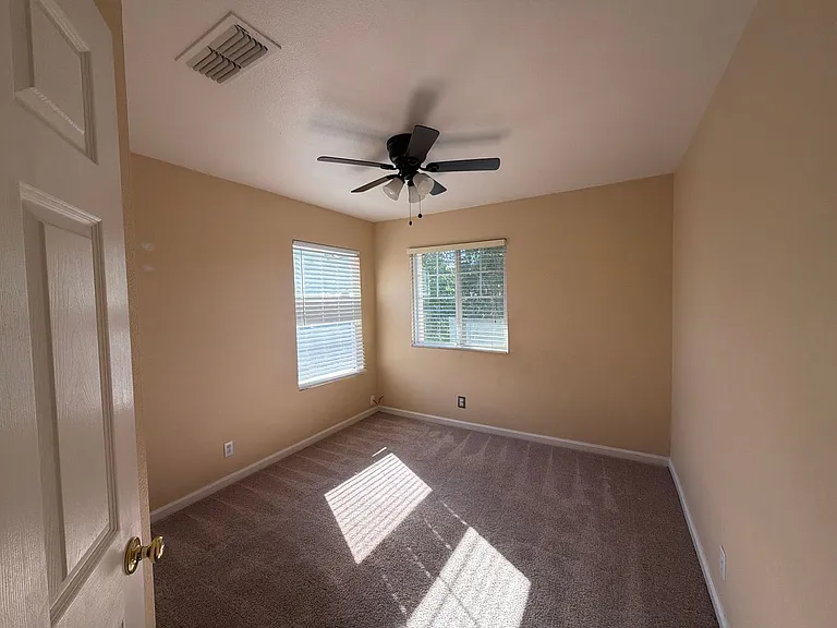 268 Woodfield Ln — Photo 15